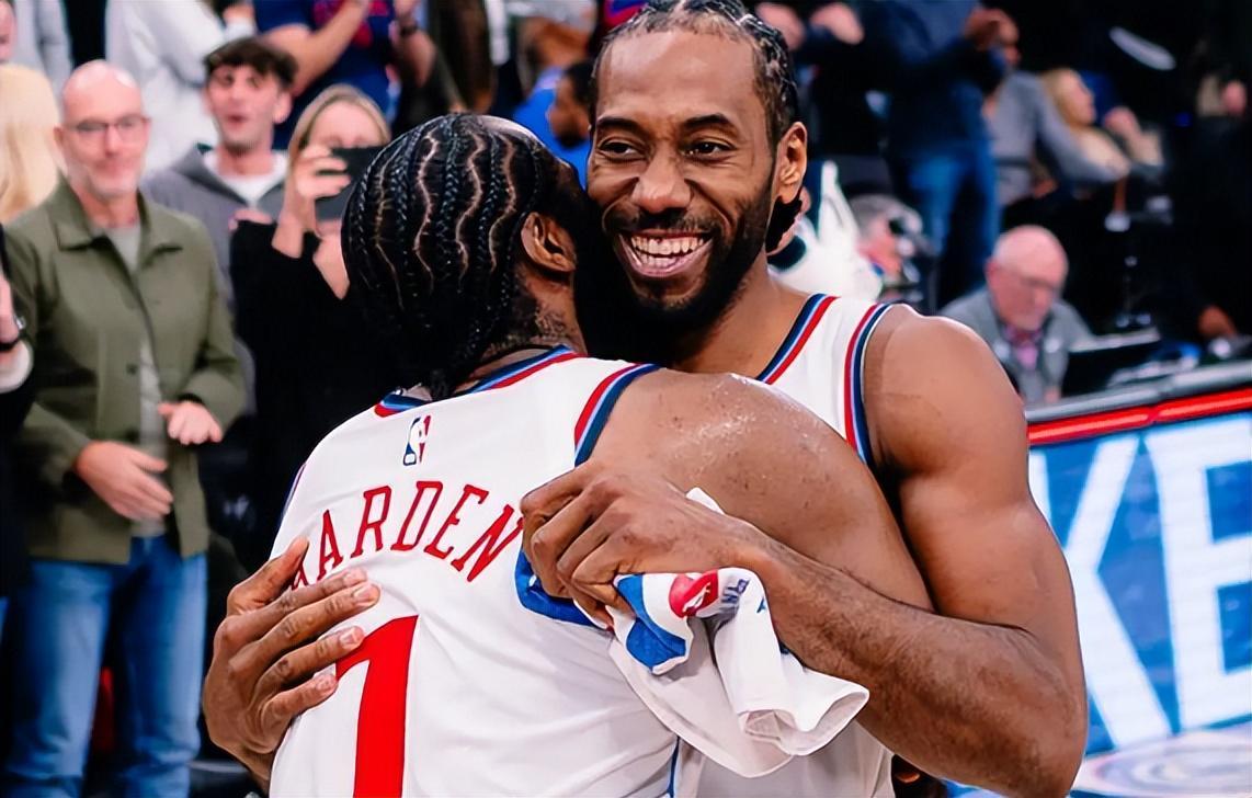 联盟第一!倒数第五!快船数据狂跌的罪魁祸首,是场均15+10的他